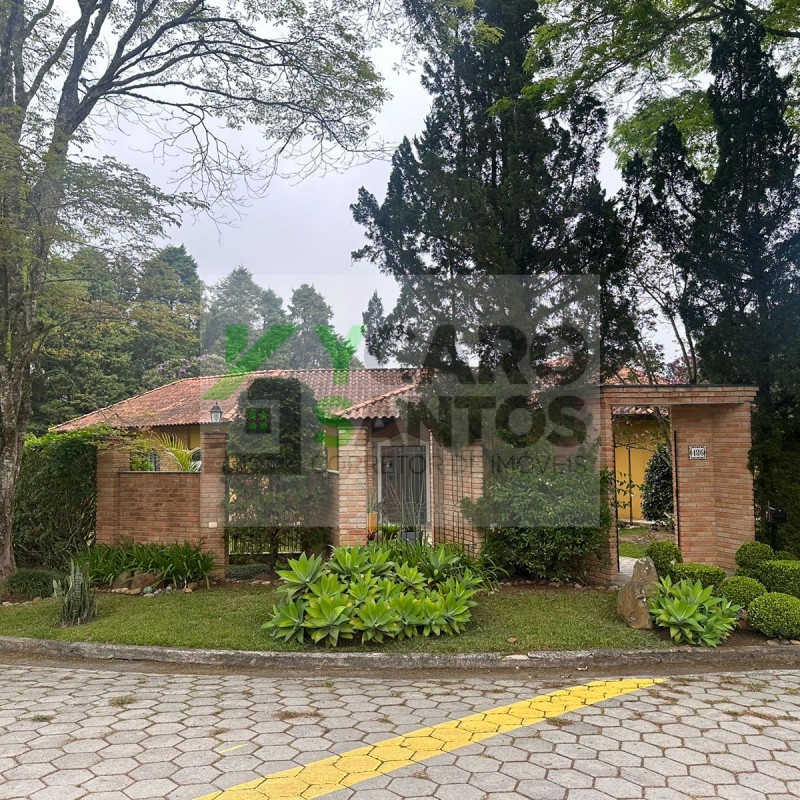 Condomínio Los Alamos - 03 dorm 1.660 m²