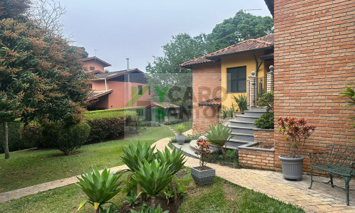 Condomínio Los Alamos - 03 dorm 1.660 m²