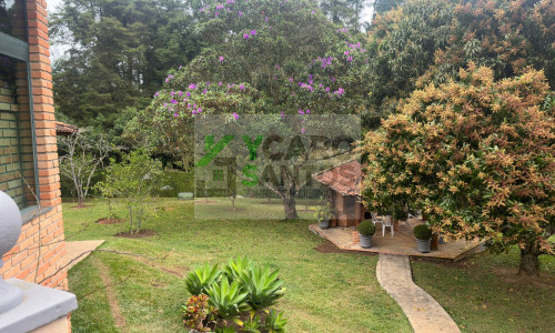 Condomínio Los Alamos - 03 dorm 1.660 m²