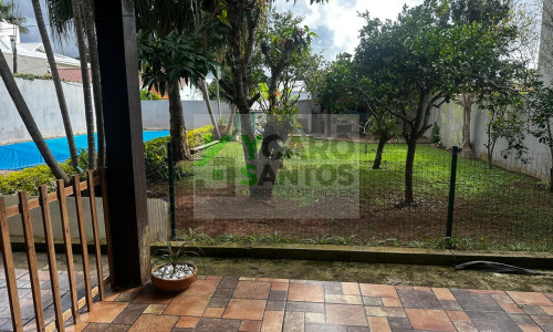 Casa Cond.  Haras Bela Vista - 03 dorm + Piscina