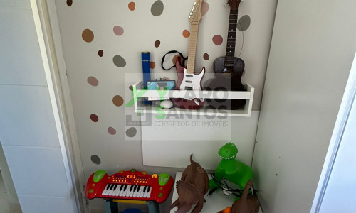 Casa em condomínio - 03 dorm Vargem Grande Paulista