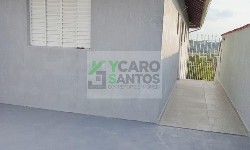 Sobrado em Cotia - 04 dormitórios