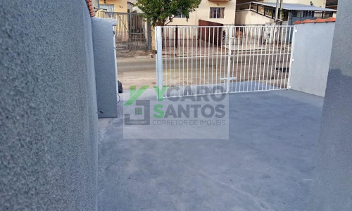 Sobrado em Cotia - 04 dormitórios