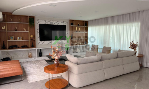 CASA DE ALTO PADRÃO - RESERVA SANTA MARIA