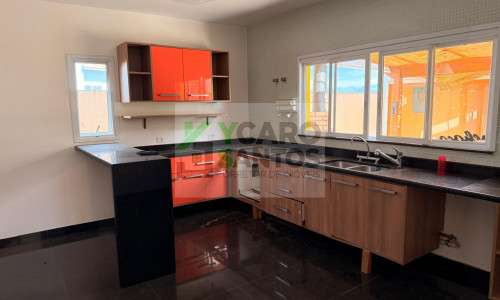 SANTA ADÉLIA - LOCAÇÃO - 03 DORM PISCINA